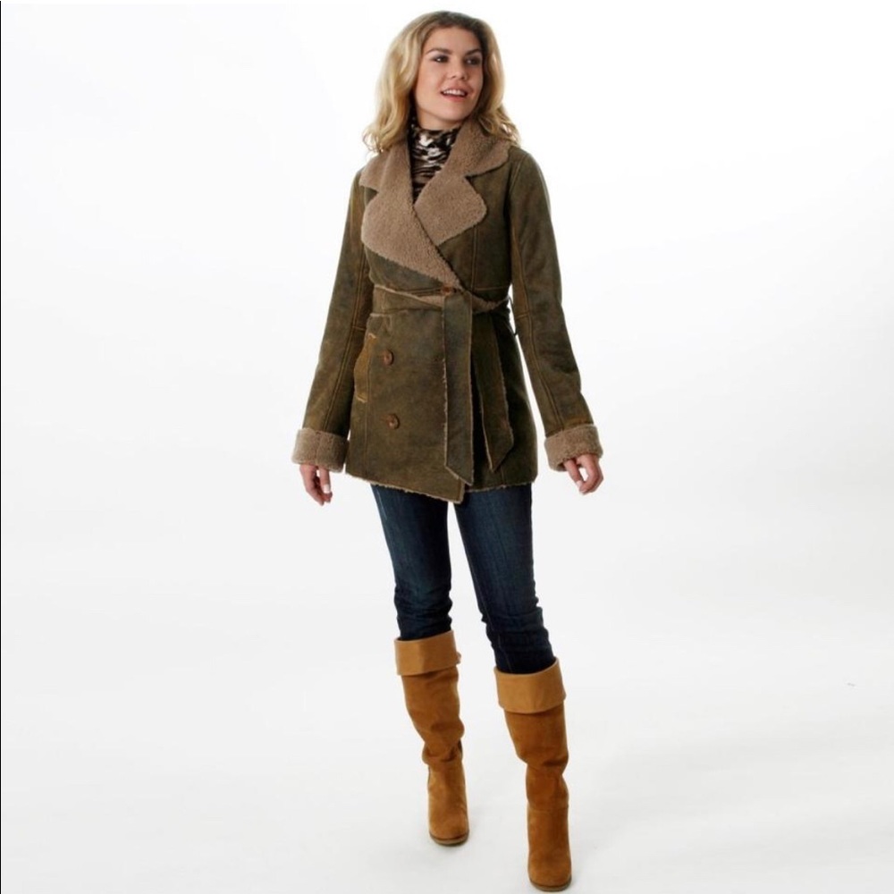 UGG Shearling Coat Jacket Lequoia (C-8)